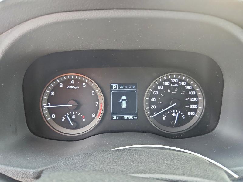 Фото 9 - HYUNDAI TUCSON