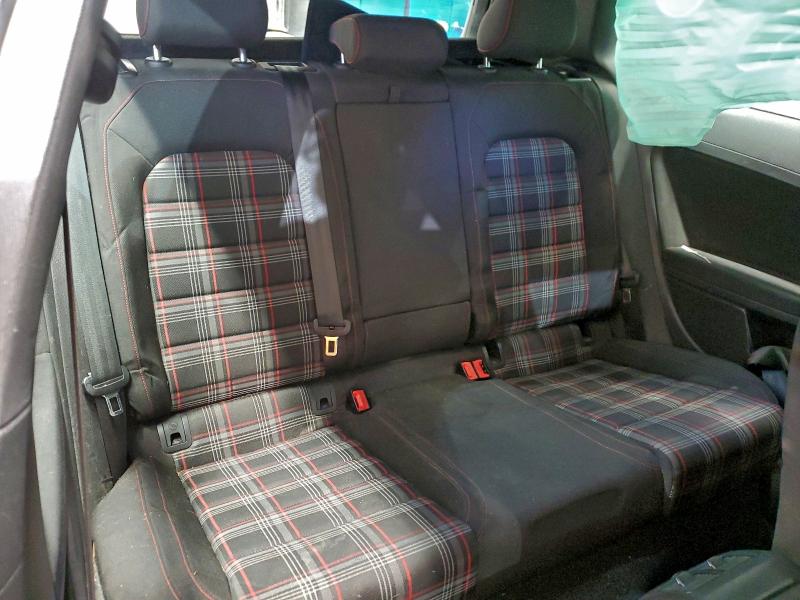 Фото 10 - VOLKSWAGEN GTI