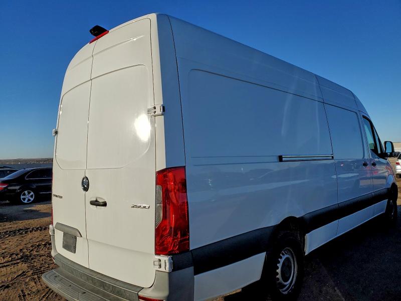 Фото 3 - MERCEDES-BENZ SPRINTER