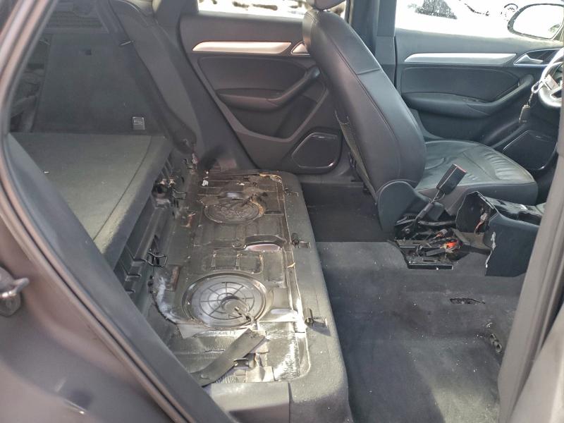 Фото 10 - AUDI Q3