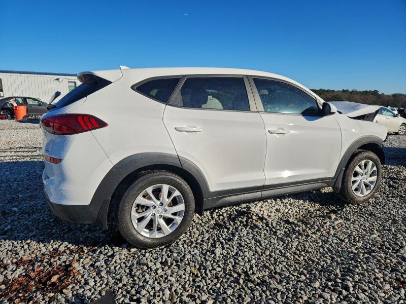 Фото 3 - HYUNDAI TUCSON