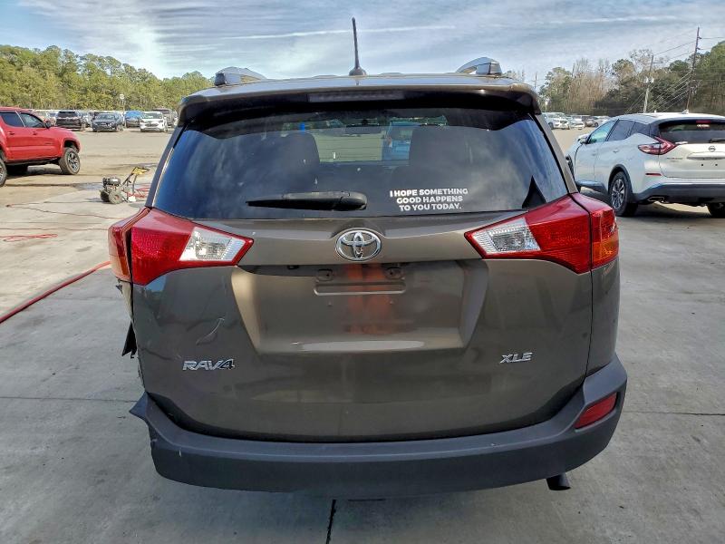 Фото 6 - TOYOTA RAV4