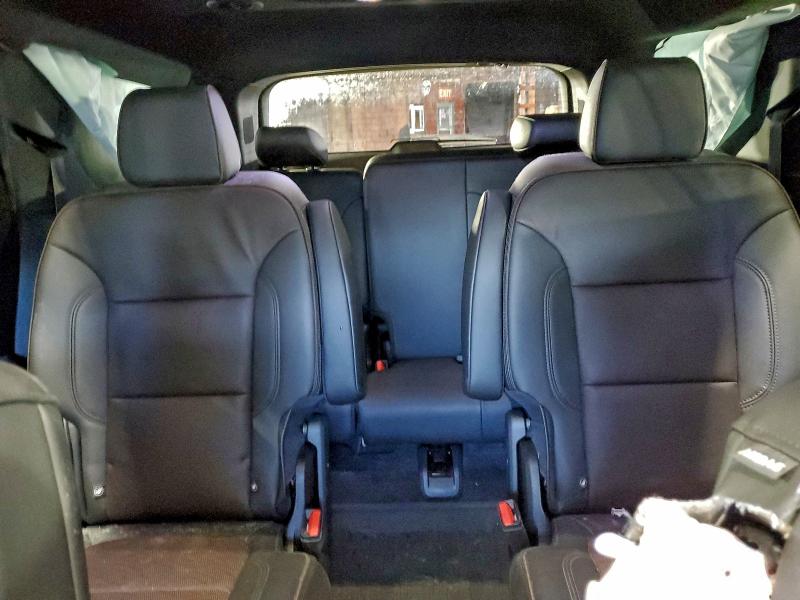 Фото 10 - CHEVROLET TRAVERSE