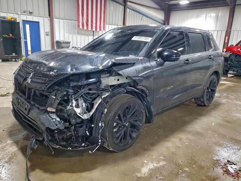 Фото 1 - MITSUBISHI OUTLANDER