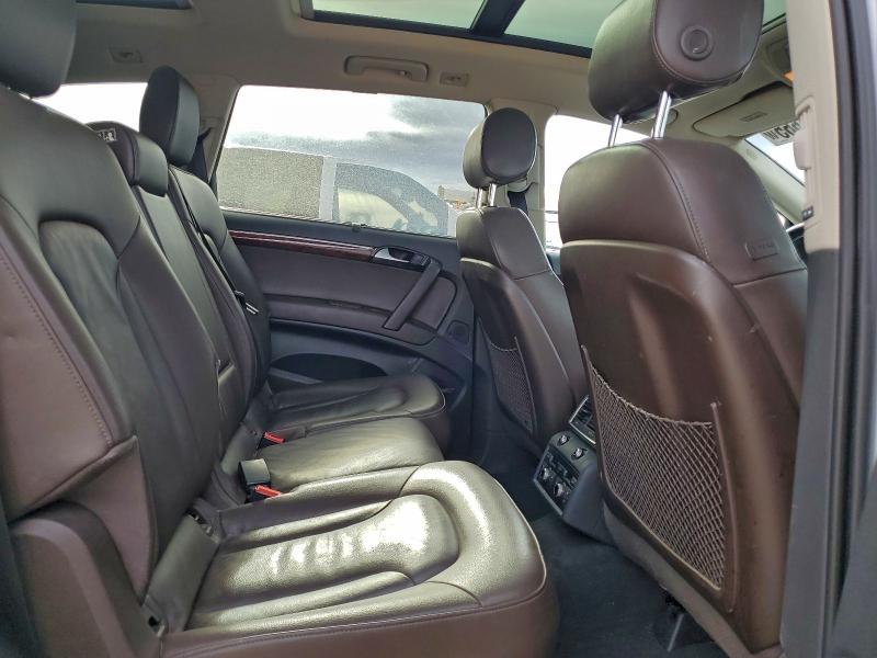 Фото 11 - AUDI Q7