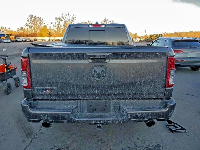 Фото 6 - RAM 1500