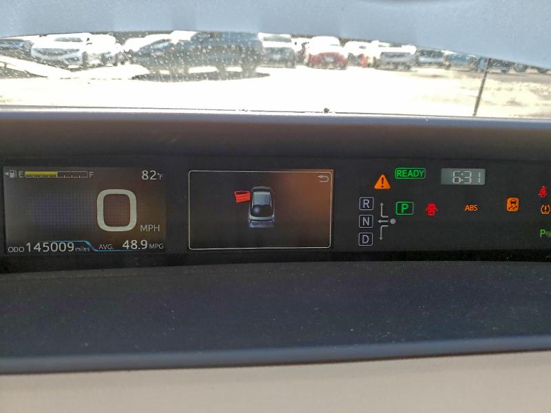 Фото 9 - TOYOTA PRIUS