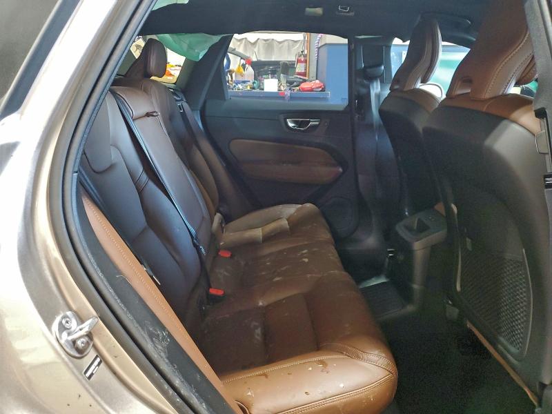 VOLVO XC60 ULTRA 2025 VIN YV4H60RM0S1050169