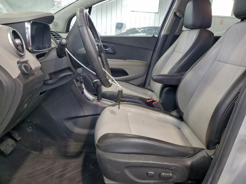 Фото 7 - CHEVROLET TRAX