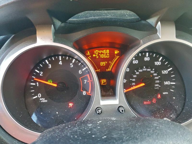 Фото 9 - NISSAN JUKE