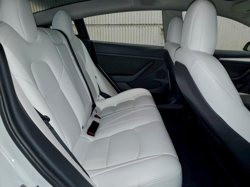 Фото 10 - TESLA MODEL 3