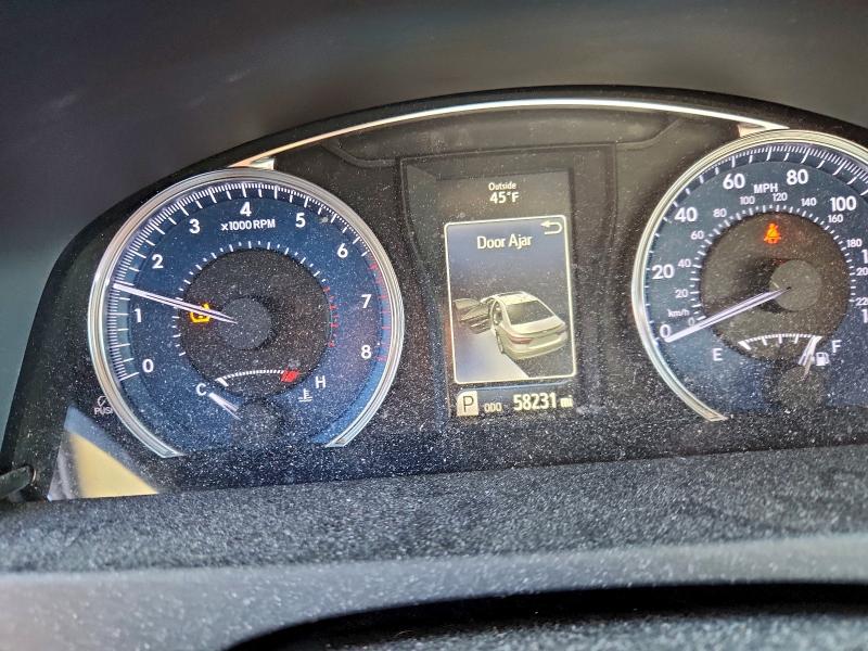 Фото 9 - TOYOTA CAMRY