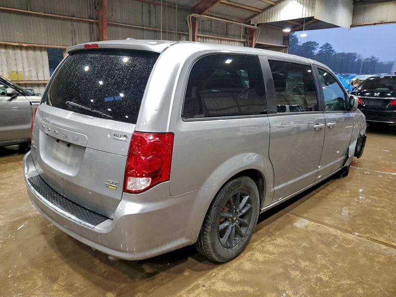 Фото 3 - DODGE CARAVAN