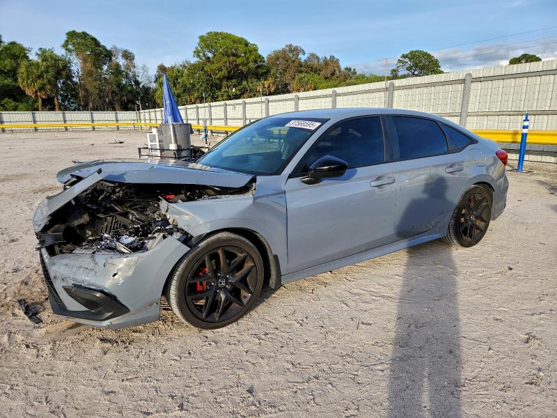 Фото 1 - HONDA CIVIC