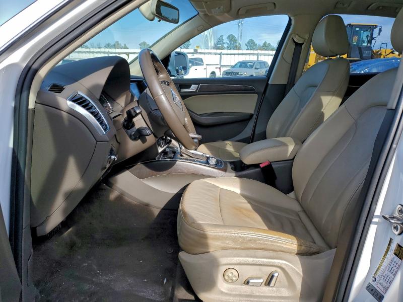 Фото 7 - AUDI Q5