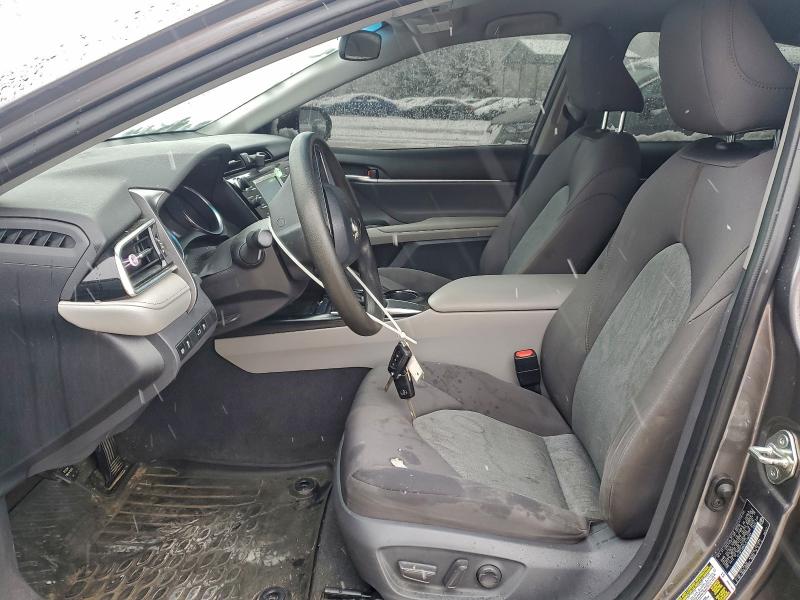 Фото 7 - TOYOTA CAMRY