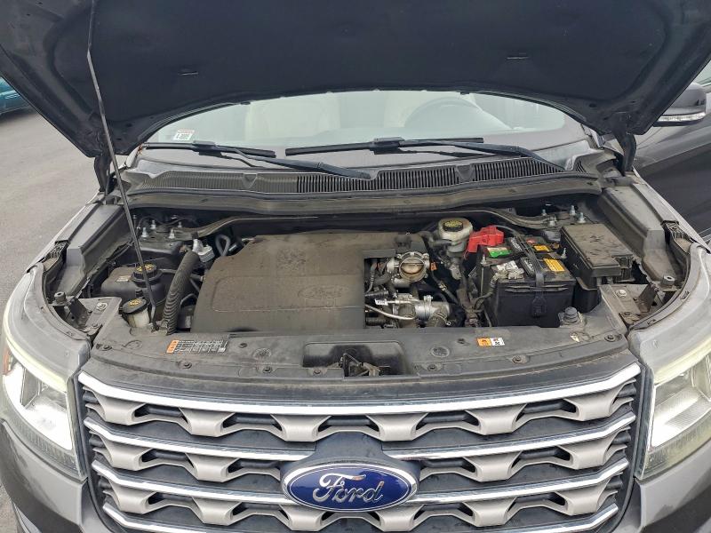 Фото 12 - FORD EXPLORER