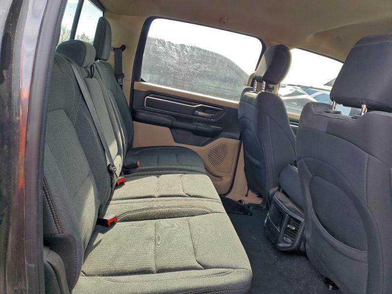 Фото 10 - RAM 1500