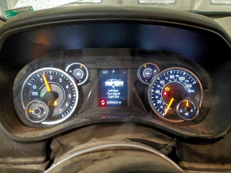 Фото 9 - RAM 1500