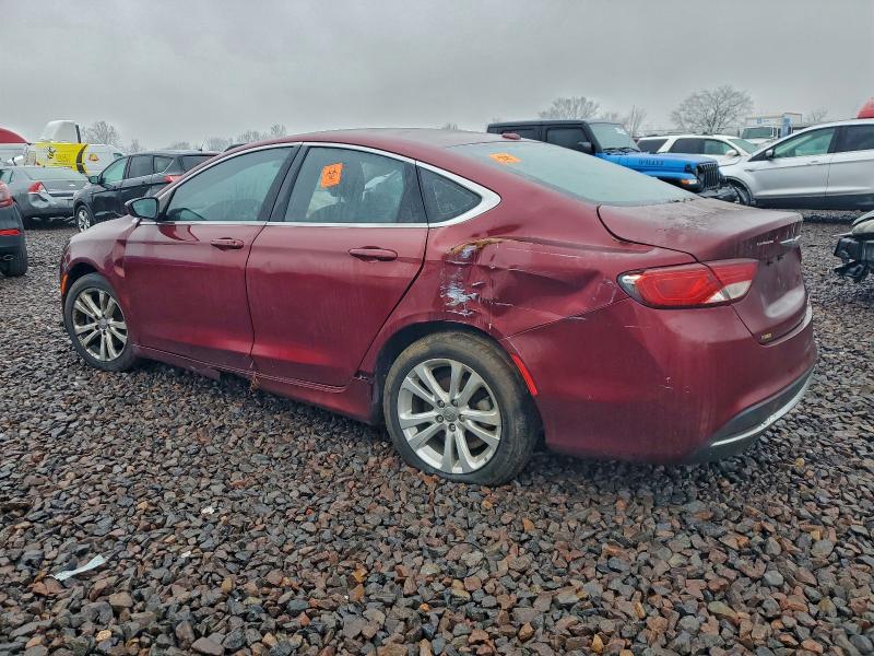 Фото 2 - CHRYSLER 200