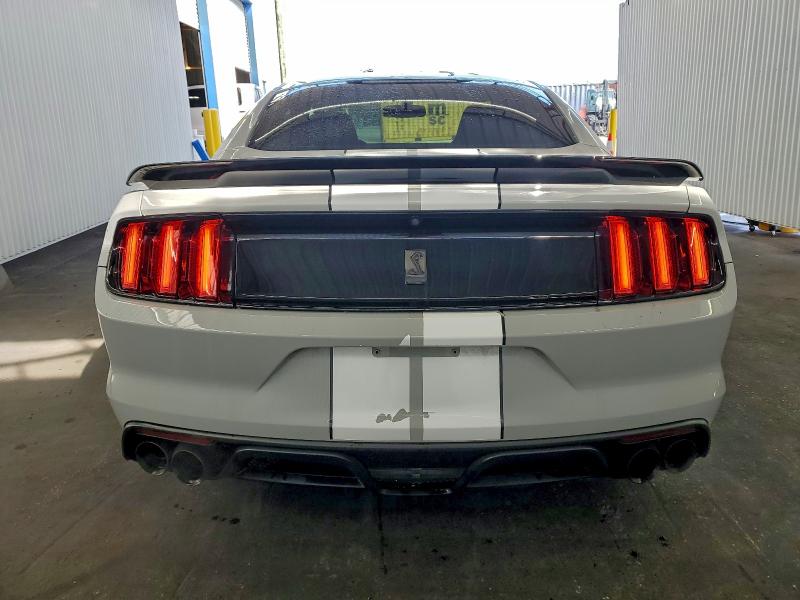 Фото 6 - FORD MUSTANG