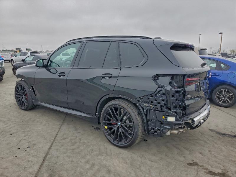Фото 2 - BMW X5 M60I