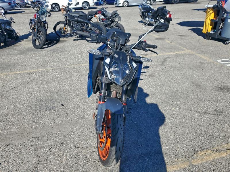 Фото 2 - KTM MOTORCYCLE