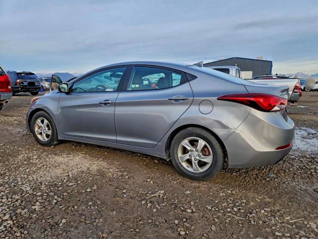 Фото 2 - HYUNDAI ELANTRA