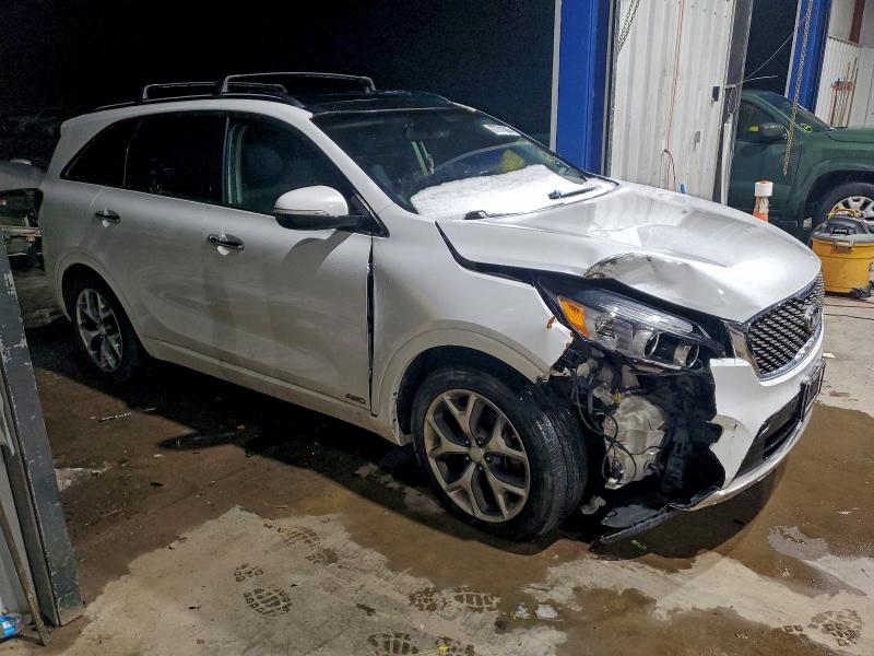 Фото 4 - KIA SORENTO