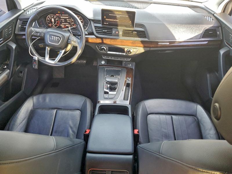 Фото 8 - AUDI Q5