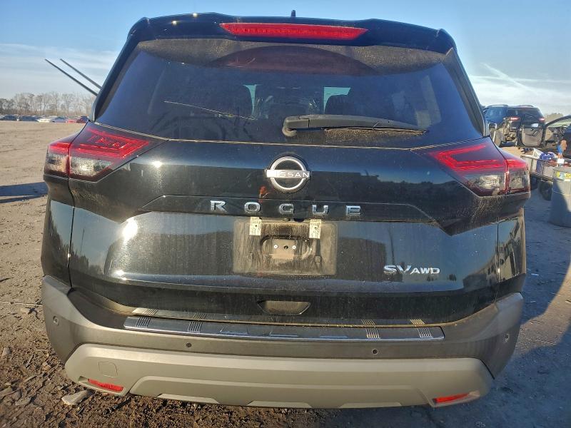 Фото 6 - NISSAN ROGUE