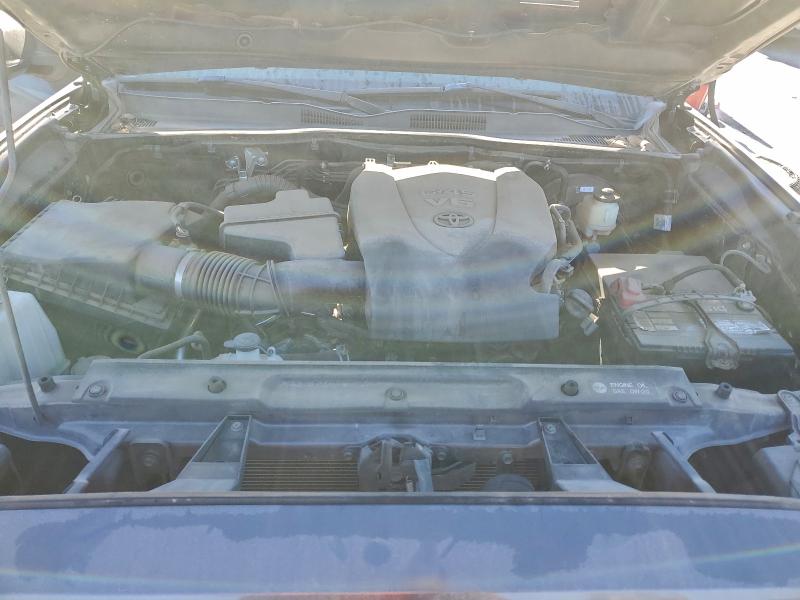 Фото 11 - TOYOTA TACOMA