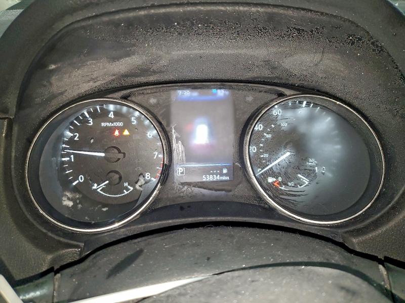 Фото 9 - NISSAN ROGUE