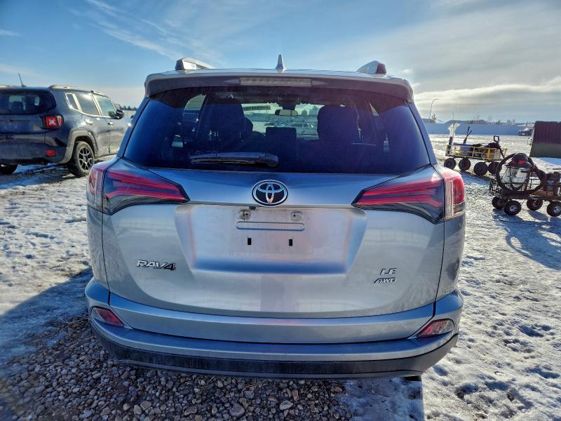 Фото 6 - TOYOTA RAV4