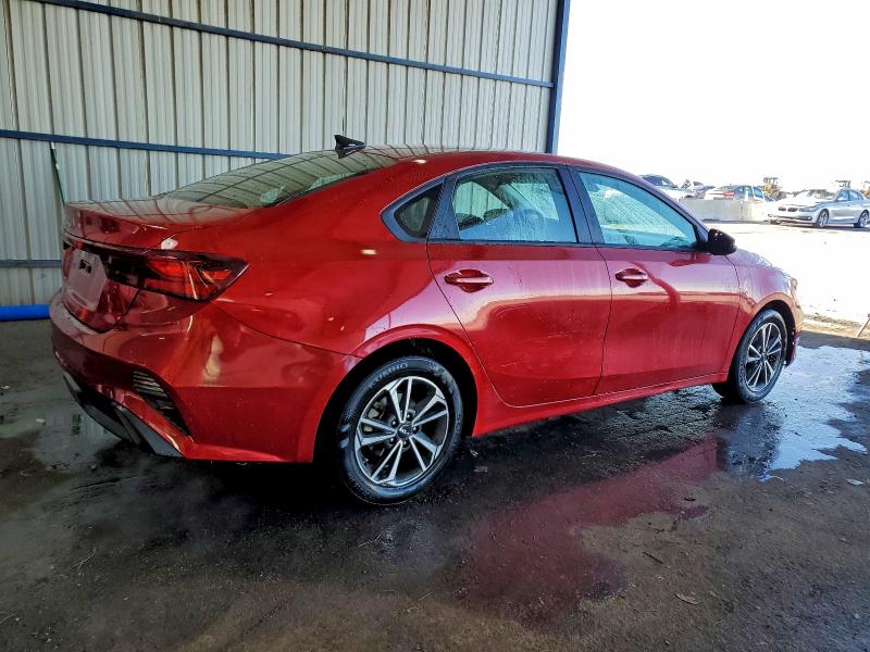 Фото 3 - KIA FORTE