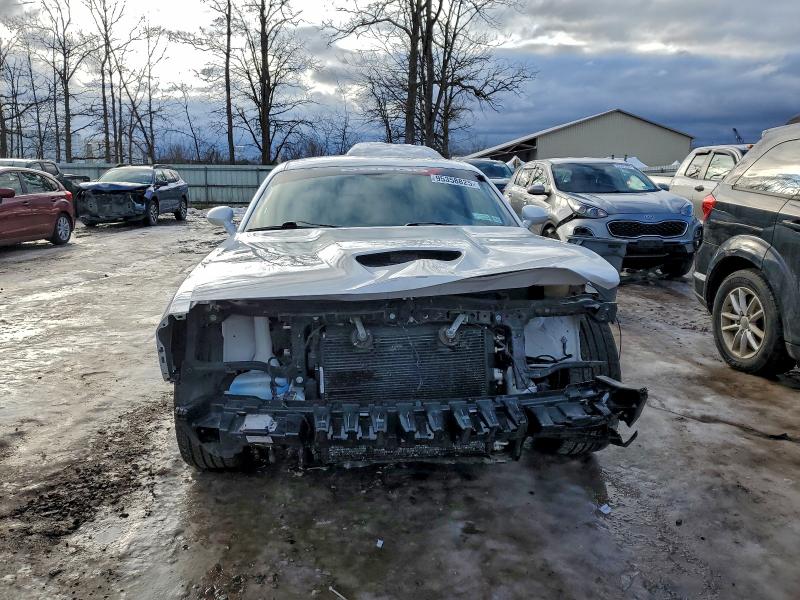 Фото 5 - DODGE CHALLENGER