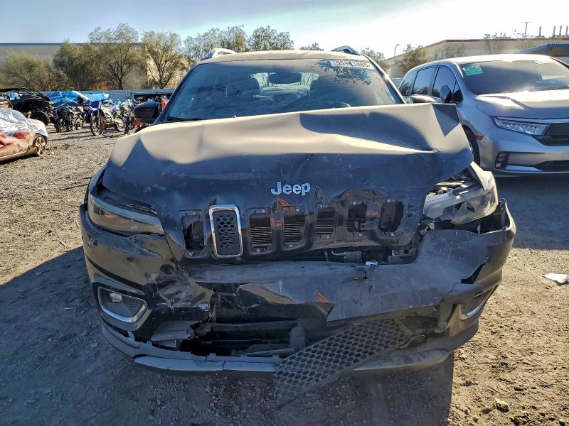 Фото 5 - JEEP GRAND CHER