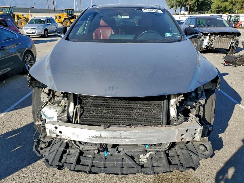 Фото 5 - LEXUS RX350