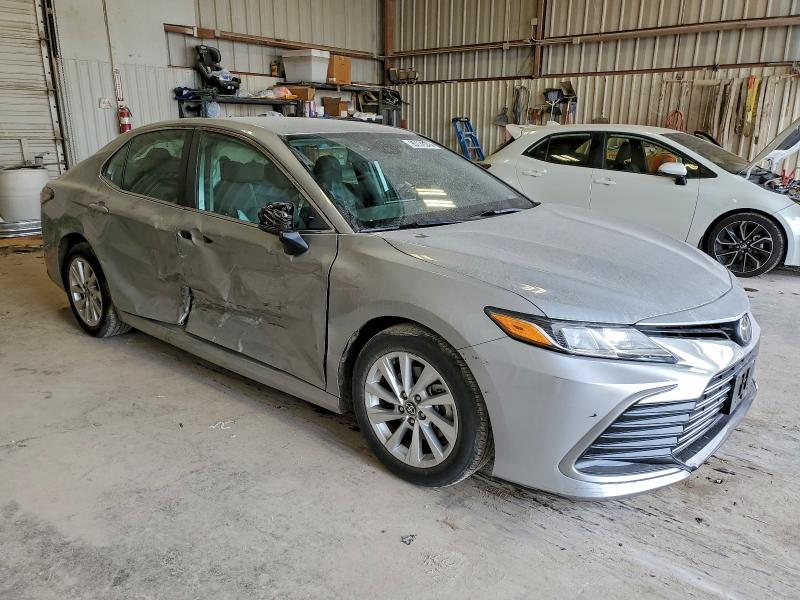 Фото 4 - TOYOTA CAMRY