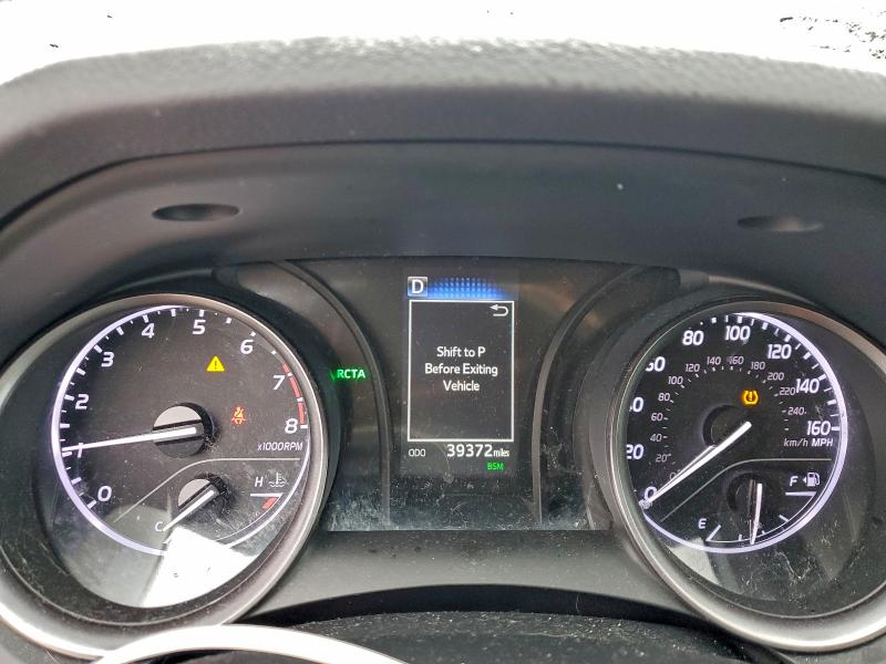 Фото 9 - TOYOTA CAMRY