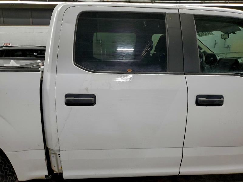 Фото 10 - FORD F-150