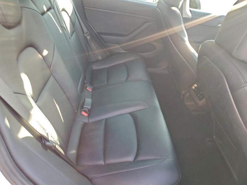 Фото 11 - TESLA MODEL 3