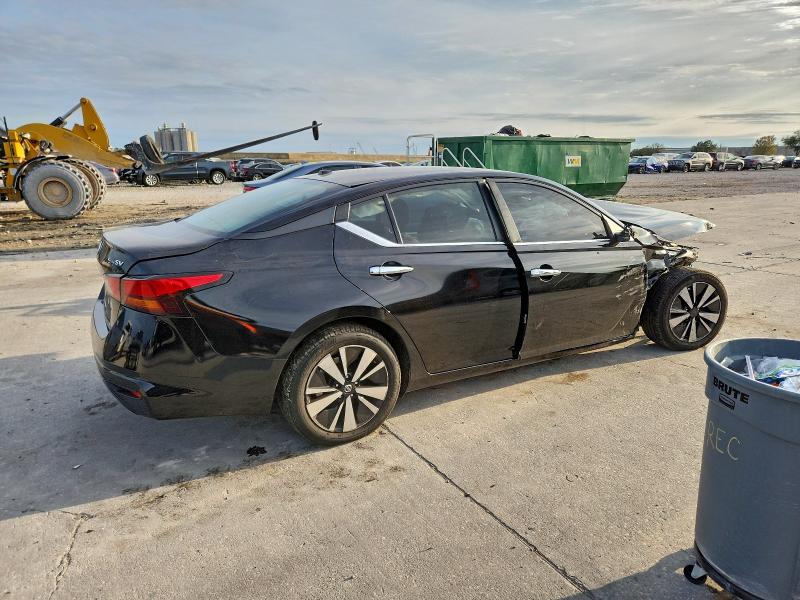 Фото 3 - NISSAN ALTIMA