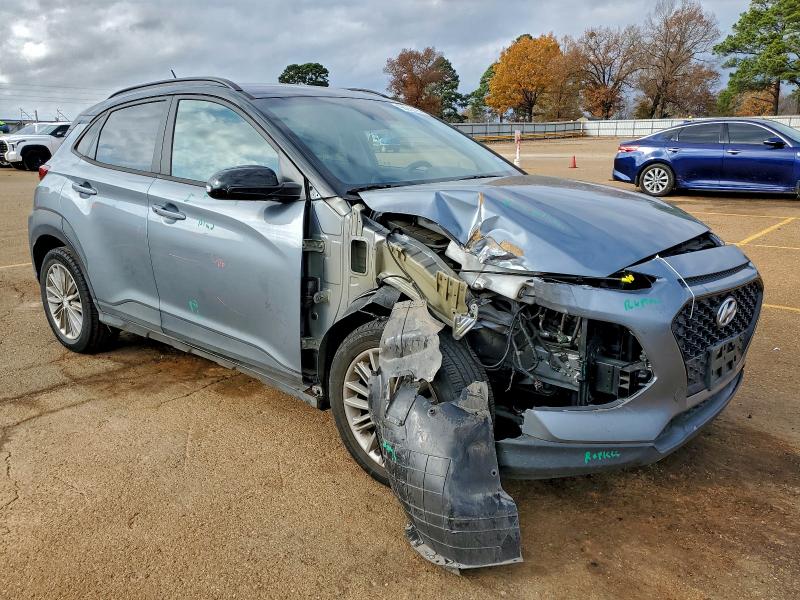 Фото 4 - HYUNDAI KONA