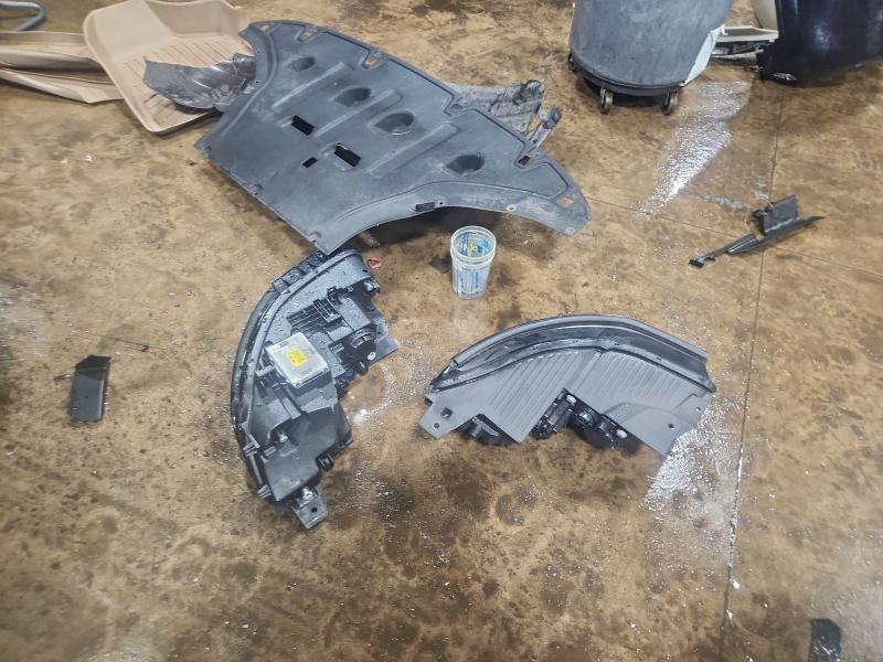 Фото 13 - HYUNDAI IONIQ