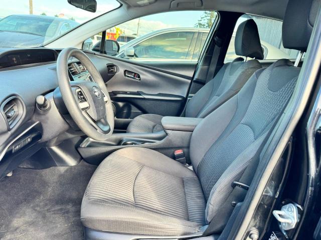 Фото 11 - TOYOTA PRIUS