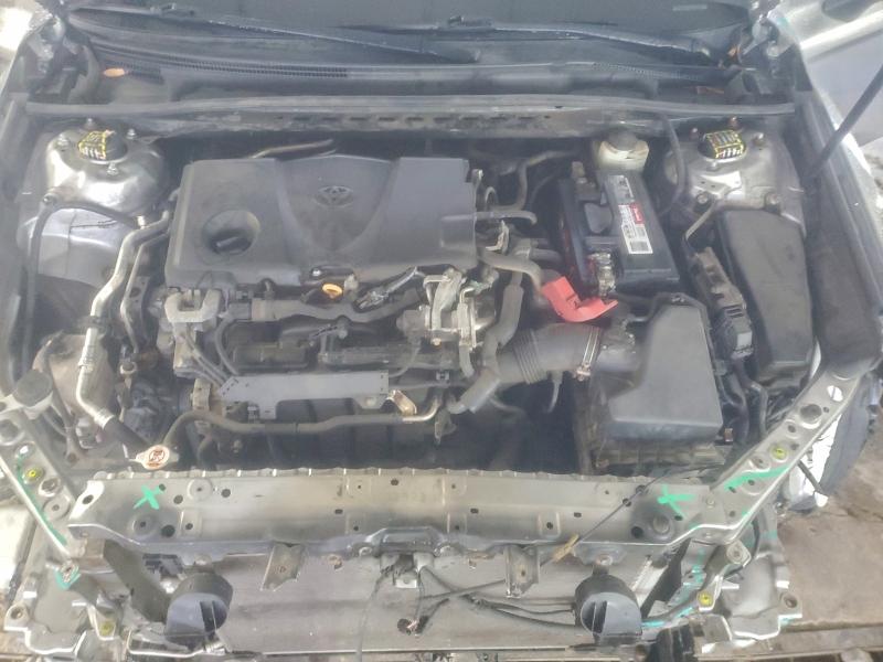 Фото 11 - TOYOTA CAMRY