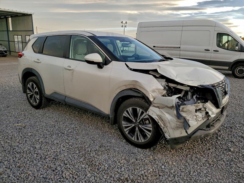 Фото 4 - NISSAN ROGUE