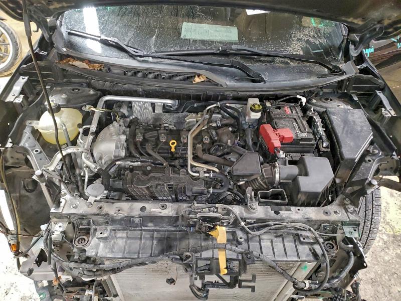 Фото 12 - NISSAN ROGUE