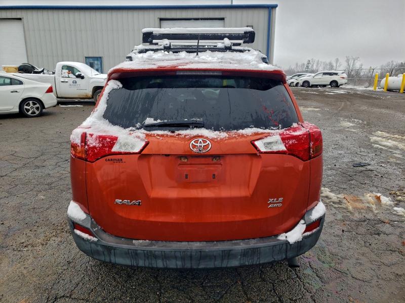 Фото 6 - TOYOTA RAV4